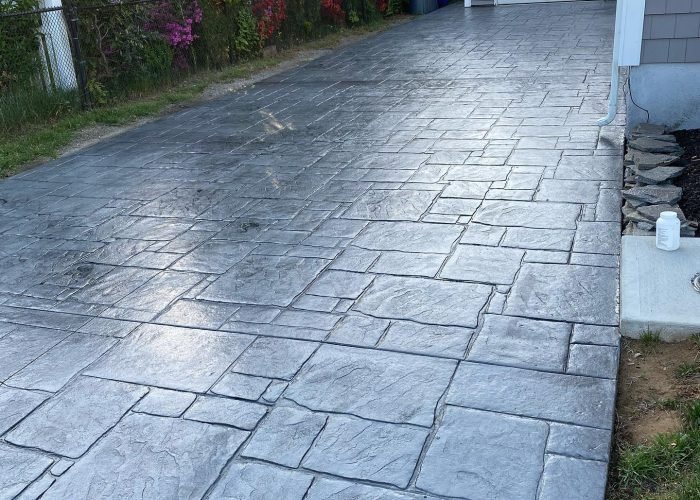 Stamped & Colored Concrete Driveways
